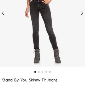 NWT! Stand by me Roxy Skinny Jean!